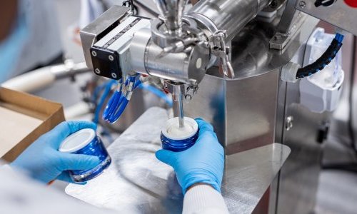 Cosmetics suppliers: small series, big challenges