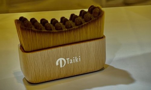 Taiki's Lymph Active Brush wins IT Award at MakeUp in Paris 2026