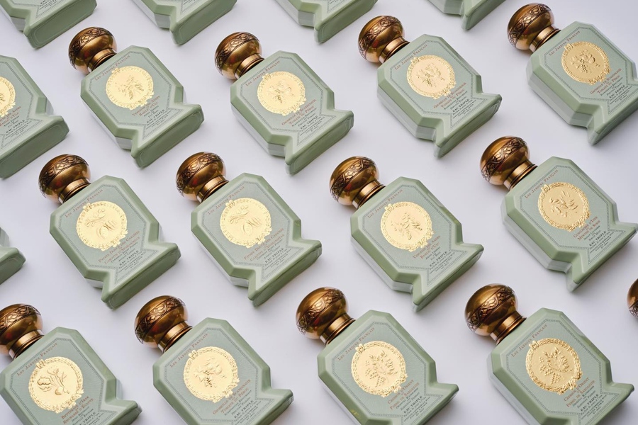 Officine Universelle Buly works - perfumes Beauty vegetables into Premium News