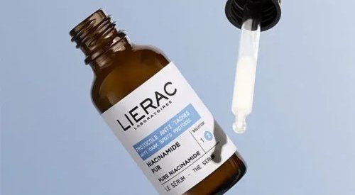 Texen signe un dropper made in France au look pharma pour Lierac