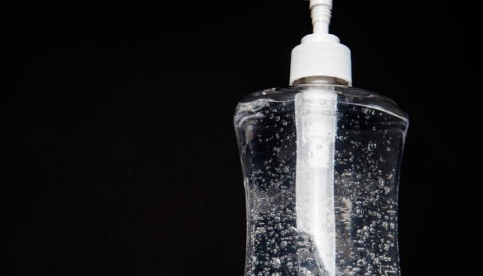 Croda fait don de glycérine pour la fabrication de gel désinfectant