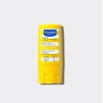 Mustela : Stick protection solaire (Photo : Courtesy of Mustela) 