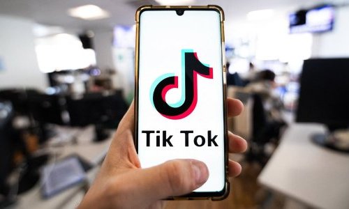 TikTok propose aux annonceurs une IA pour créer des publicités à la demande