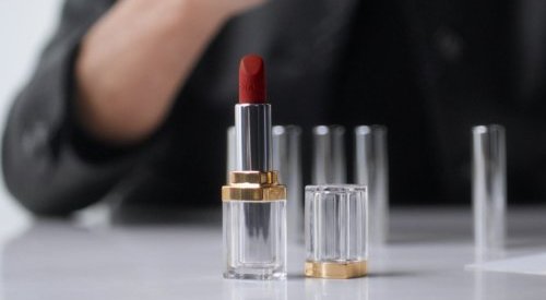 Chanel 31 Le Rouge: A refillable lipstick housed in a glass case