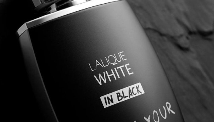 Pochet : un flacon personnalisable au crayon blanc pour Lalique White in Black