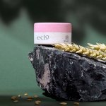"Eclo est la première marque de maquillage 100% naturelle, de la formule à l'emballage", explique Priscille Charton - co-fondatrice de la marque
