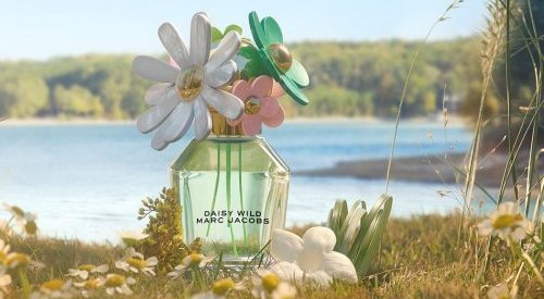 Aptar Beauty crée un spray sur mesure pour Daisy Wild de Marc Jacobs