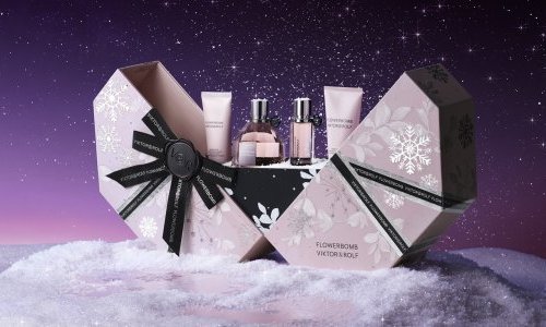 Pure Trade creates the festive outfit for Viktor&Rolf's Flowerbomb