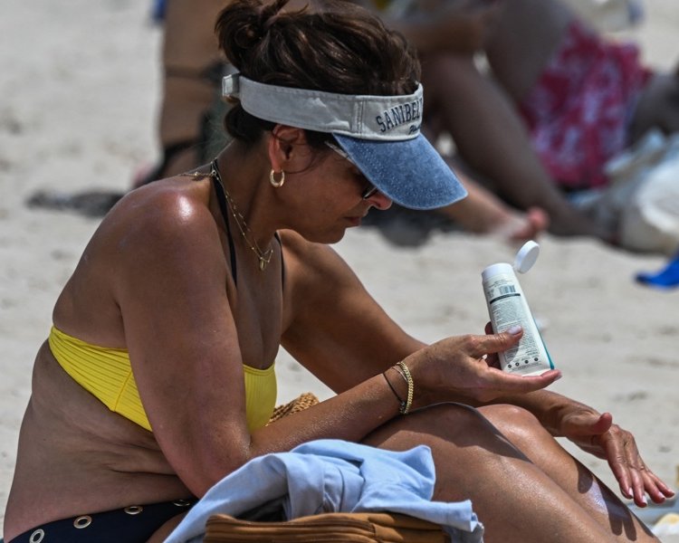 In raging summer, sunscreen mass misinformation scorches US