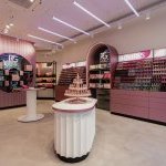 Pink Gellac ouvre sa première boutique en France, rue de Rivoli à Paris (Photo : Pink Gellac)