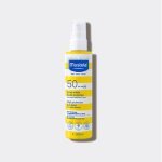 Mustela : Spray protection solaire (Photo : Courtesy of Mustela) 