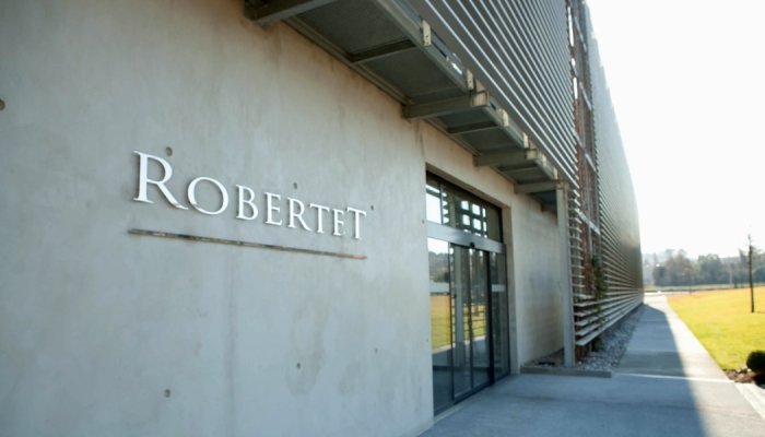 Robertet acquires Aroma Esencial, a Spanish specialist of natural ingredients