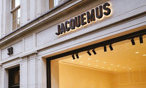 Jacquemus se met au parfum avec L'Oréal qui entre au capital