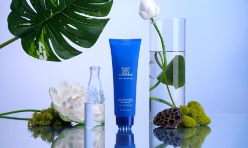 Maxi Squeeze'n Detox de Cosmogen séduit la marque haircare de luxe Aavrani